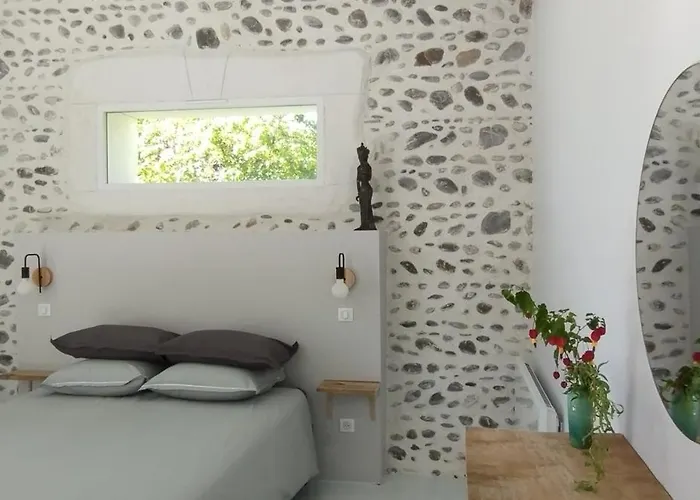 Oda ve Kahvaltı La Part Des Anges Gouze